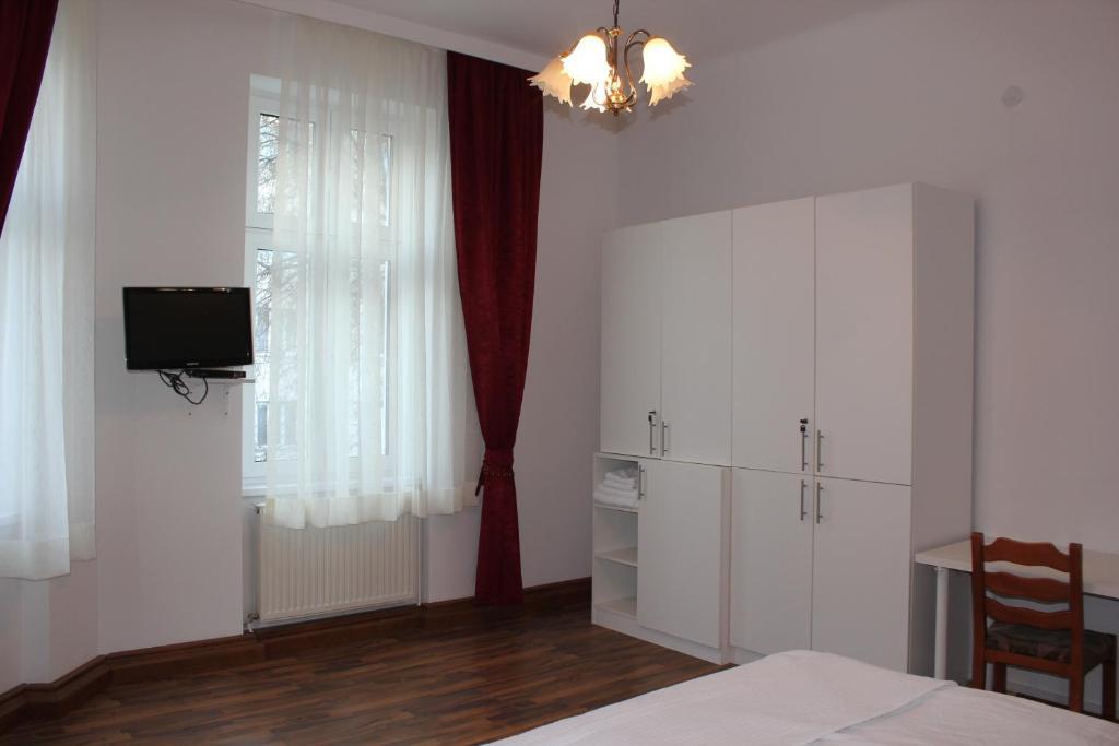 Arnes Hotel Vienne Extérieur photo