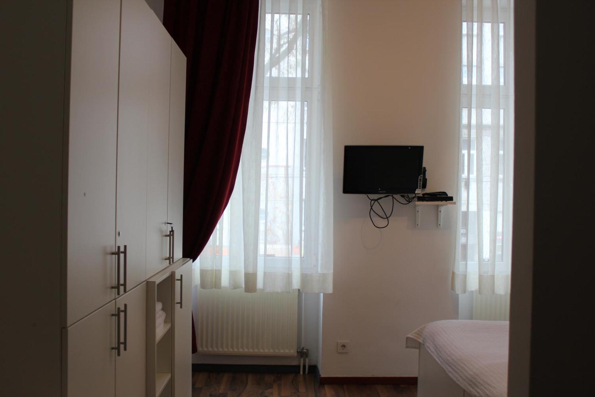 Arnes Hotel Vienne Extérieur photo